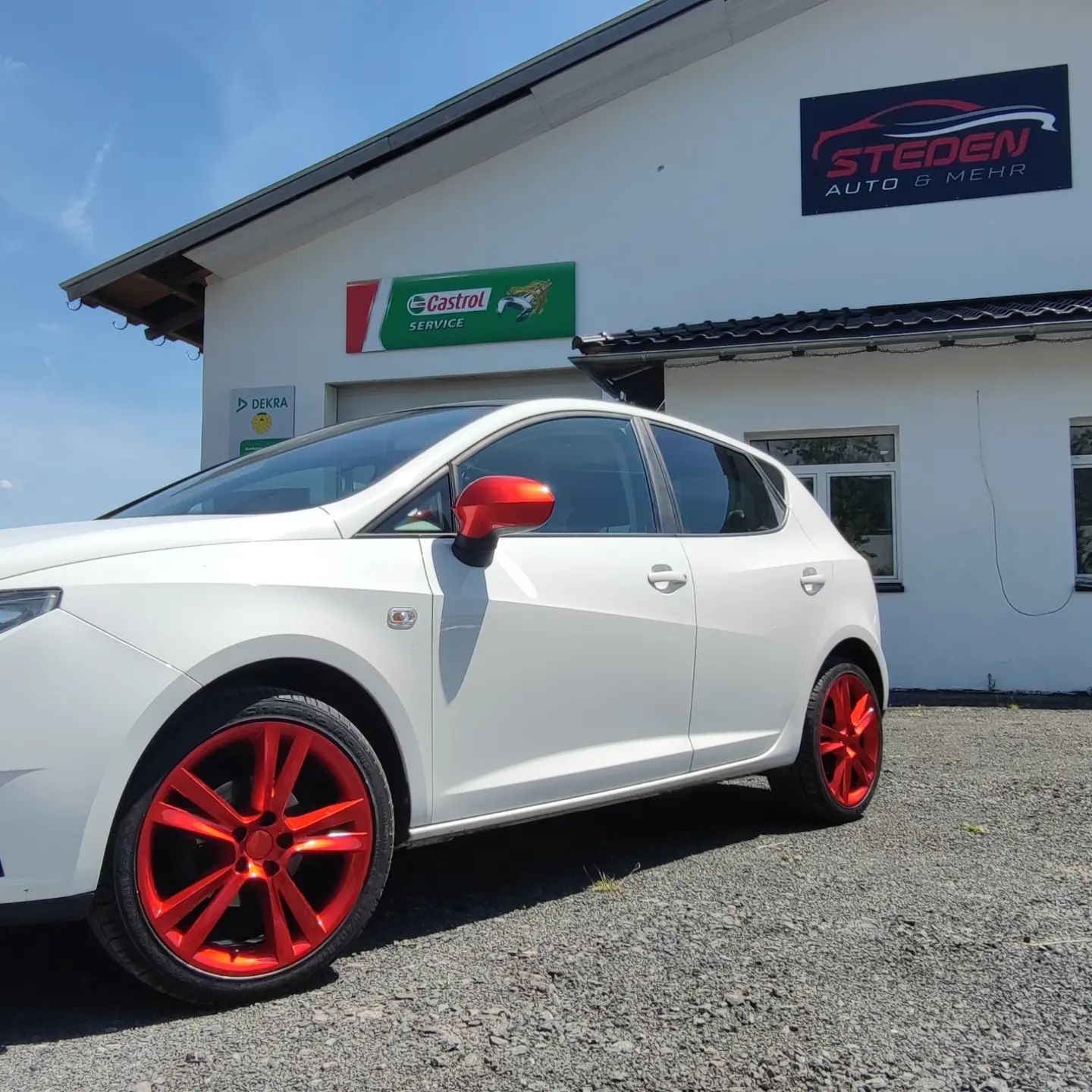 287972368_1214886422583140_3814134200131857605_n